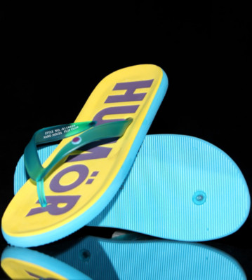 Humor Flip-Flops Noles yellow angry yellow