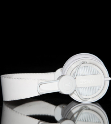Wesc Headphones Oboe solid white
