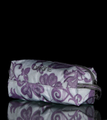 Dakine Accessory Case grey purple lacey