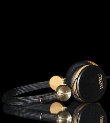 Wesc Headphones Banjo Gold black