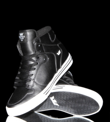 Supra Shoes Vaider black action white