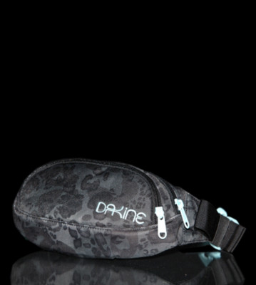Dakine Hip Pack black sheba