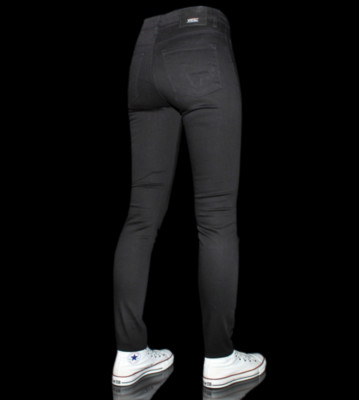 Wesc W Jeans Lizzy black soft