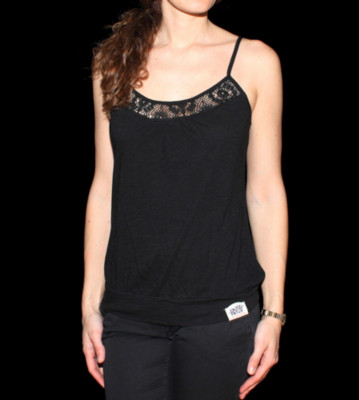 Roxy W Top Turbulence black