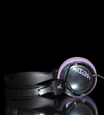 Wesc Headphones Bongo Seasonal HP black/ purple