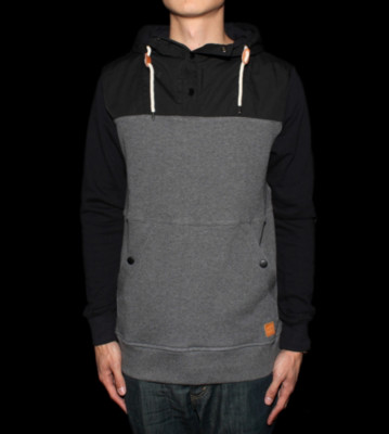 Ucon Hooded Carson black