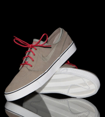 Nike Shoes Zoom Janoski beige khaki/khaki