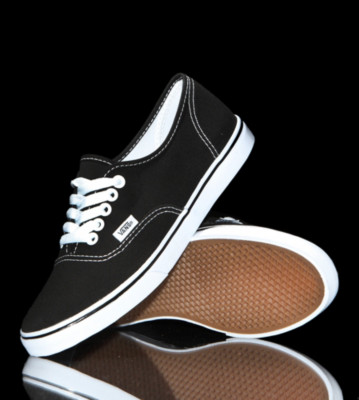 Vans W Shoes Authentic LO PRO black/true white