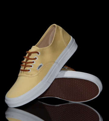 Vans W Shoes Authentic SLIM yellow sunlight