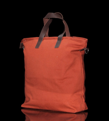 Sandqvist Bag Gudmund red