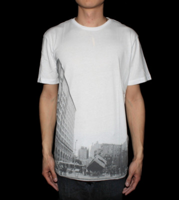 DC T-Shirt Downtown Cross white optic