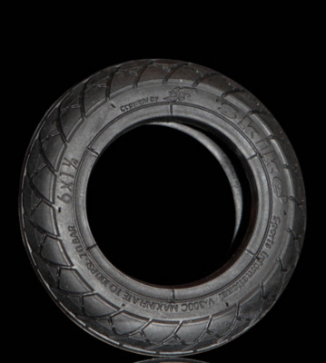 Skike Pneu black