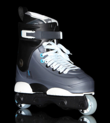 Razors Genesis Iain Mc Leod black/white