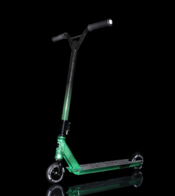 Lucky Scooter Complete Clover green