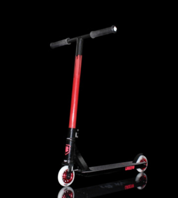Lucky Scooter Complete Crew red