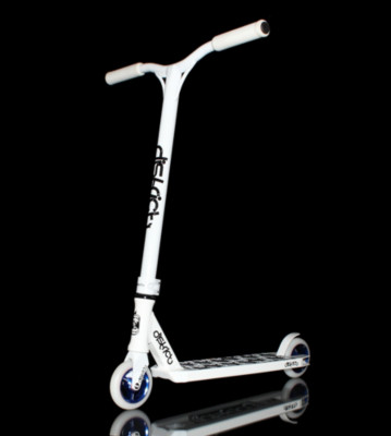 District Scooter V4 110er white